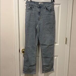 Abercrombie & Fitch the 90s straight ultra high rise jeans